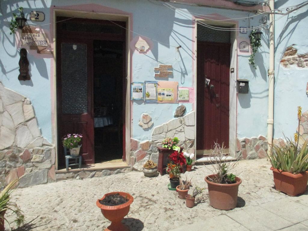 L'Antica Locanda Iglesias Exterior foto